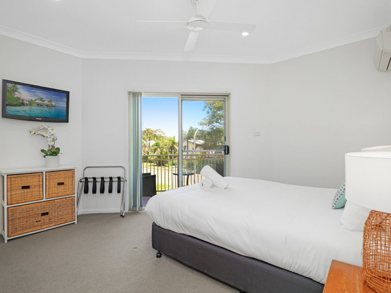 1/2 Intrepid Close, Nelson Bay NSW 2315