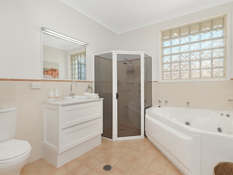 1/2 Intrepid Close, Nelson Bay NSW 2315