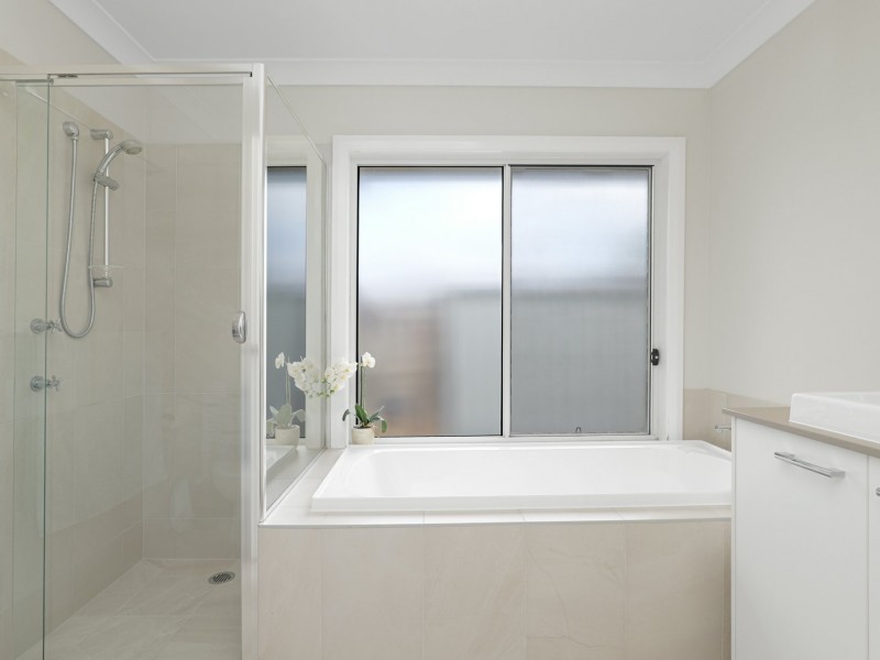 89 Sunningdale Cct, Medowie NSW 2318