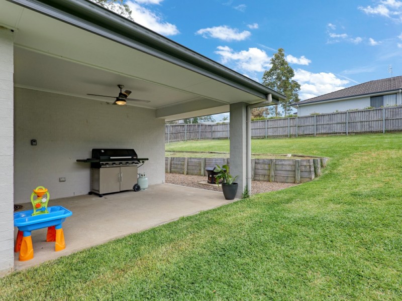 89 Sunningdale Cct, Medowie NSW 2318