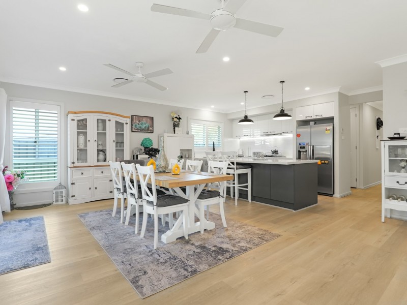 18 Macadamia Circuit, Medowie NSW 2318