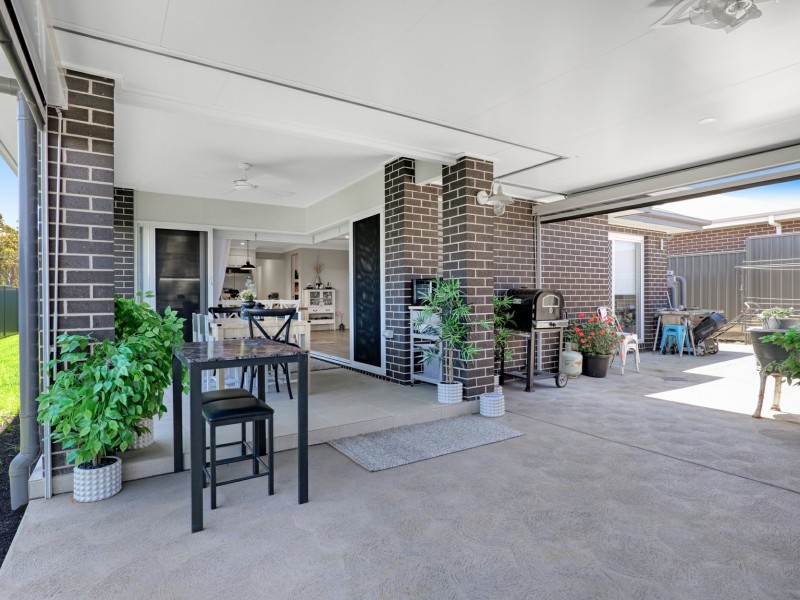 18 Macadamia Circuit, Medowie NSW 2318