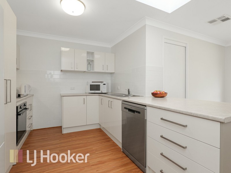 2/27 Coolabah Road, Medowie NSW 2318