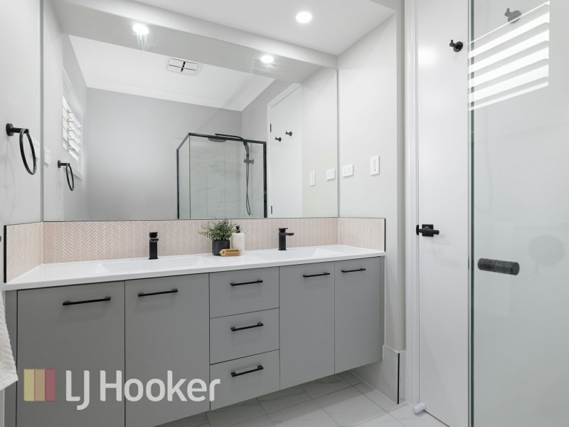 31 Yale Crescent, Medowie NSW 2318