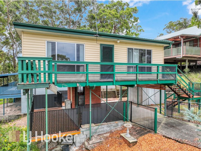 35 Gould Drive, Lemon Tree Passage NSW 2319
