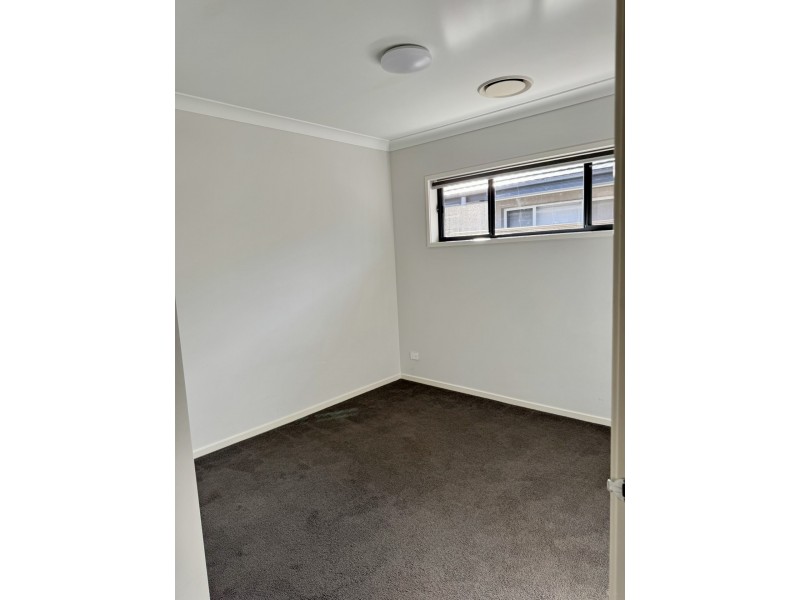 2 Portmarnock Close, Medowie NSW 2318