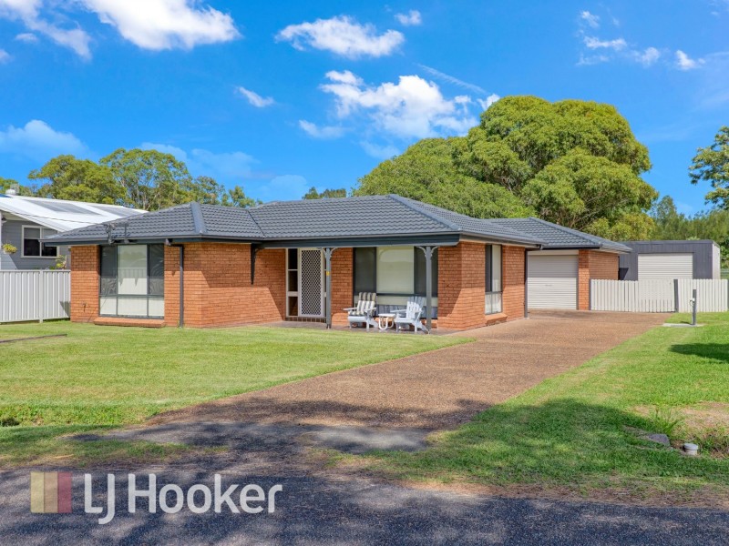 53 Waterfront Road, Swan Bay NSW 2324