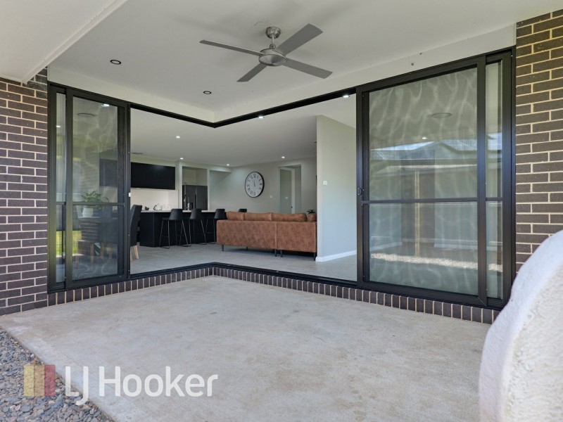 2 Cobalt Way, Medowie NSW 2318