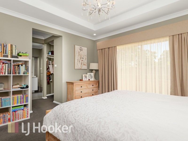 4 Augusta Place, Medowie NSW 2318