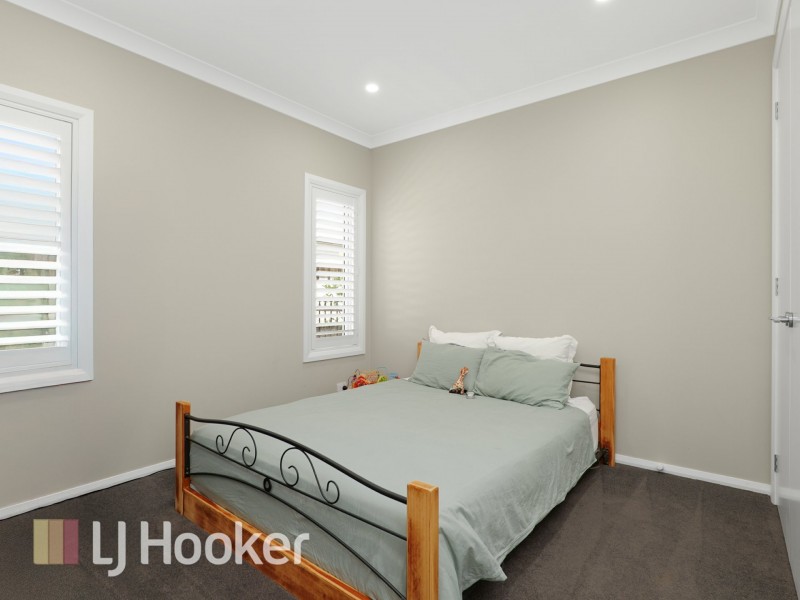 4 Augusta Place, Medowie NSW 2318