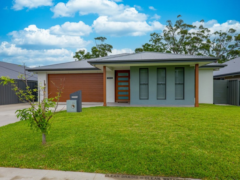 119 Macadamia Circuit, Medowie NSW 2318