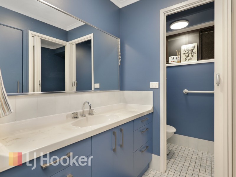 98 Government Road, Shoal Bay NSW 2315