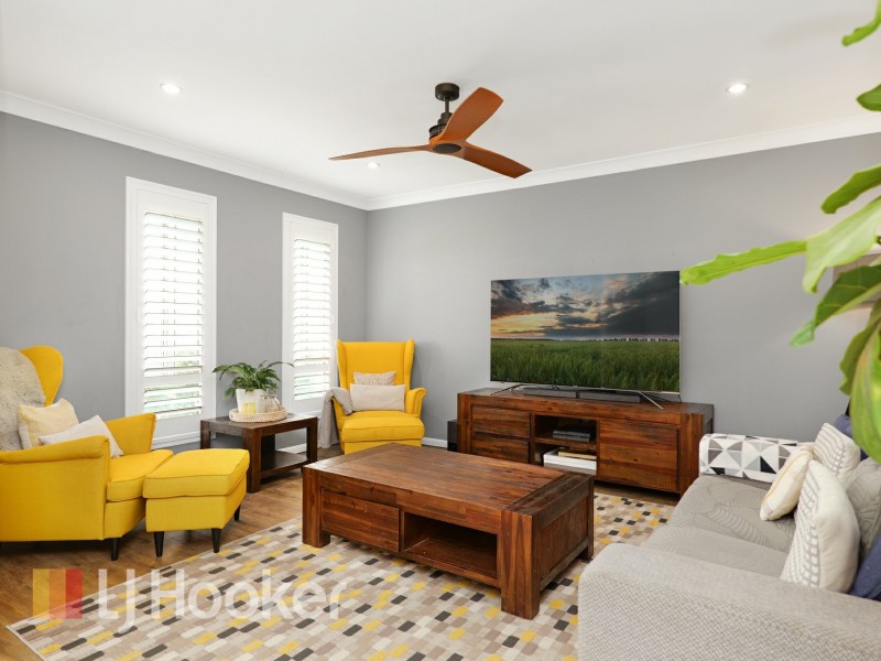 73 Seaside Boulevard, Fern Bay NSW 2295