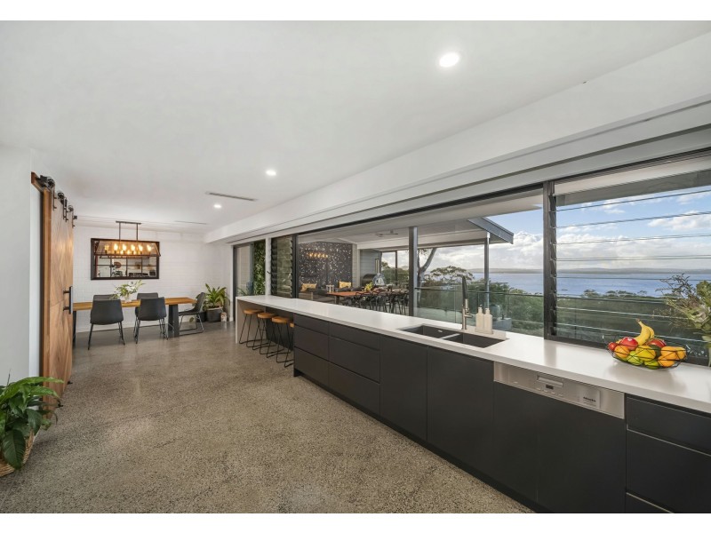 10 Wallawa Road, Nelson Bay NSW 2315