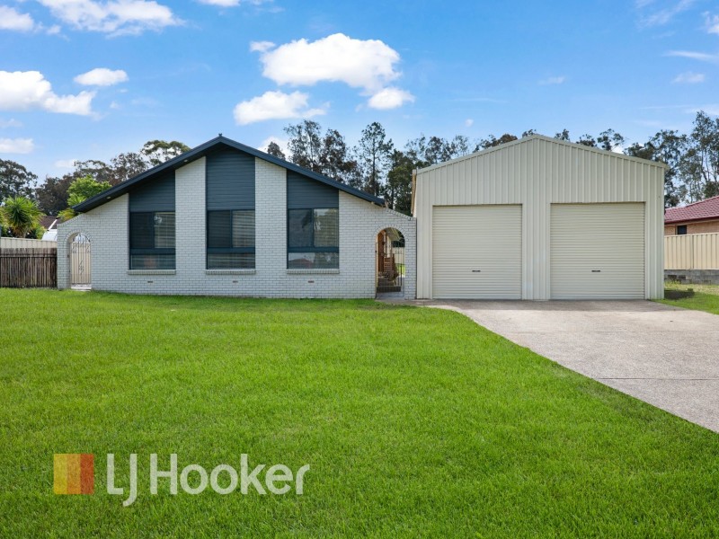 1 Luskin Close, Raymond Terrace NSW 2324