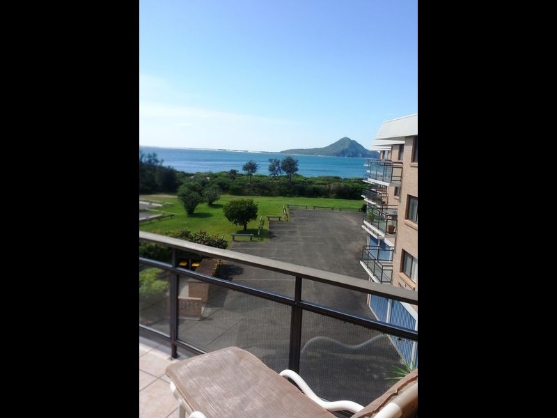 5/6 The Commodore Intrepid Close, Nelson Bay NSW 2315