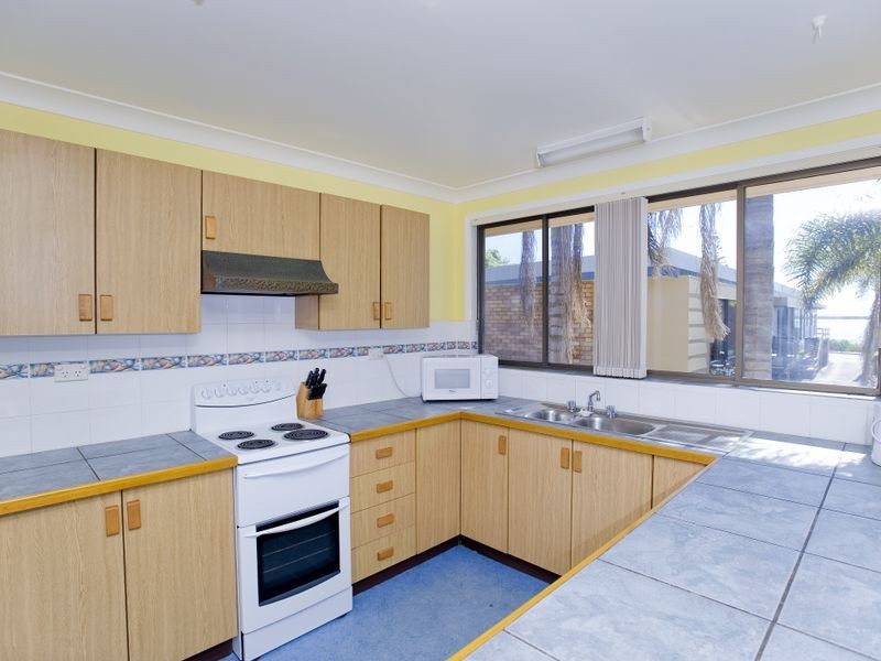 1-5/4 Shoal Bay Avenue, Shoal Bay NSW 2315