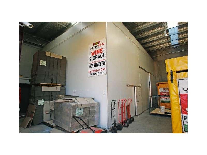 3 Shearwater Drive, Taylors Beach NSW 2316