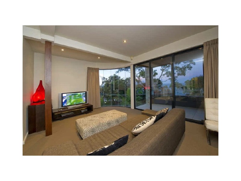 1 & 2/47 Christmas Bush Avenue, Nelson Bay NSW 2315