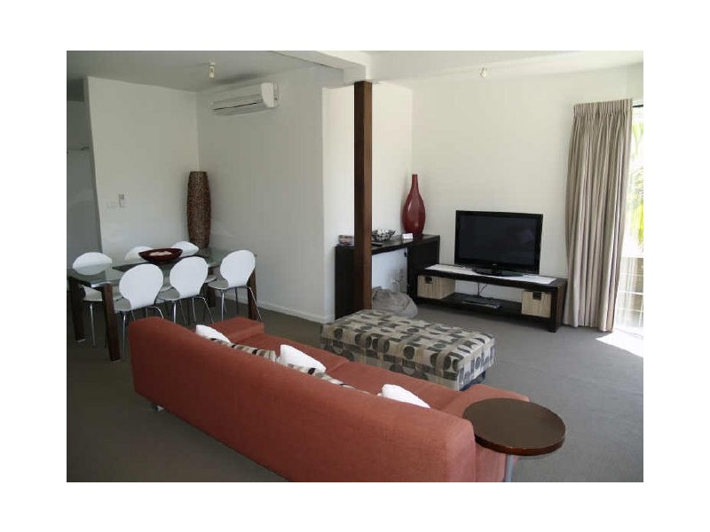1 & 2/47 Christmas Bush Avenue, Nelson Bay NSW 2315