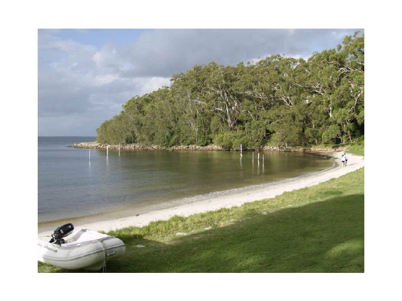 10 Randall Drive, Salamander Bay NSW 2317