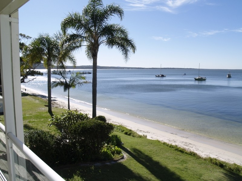 6 Seaview Crescent, Salamander Bay NSW 2317