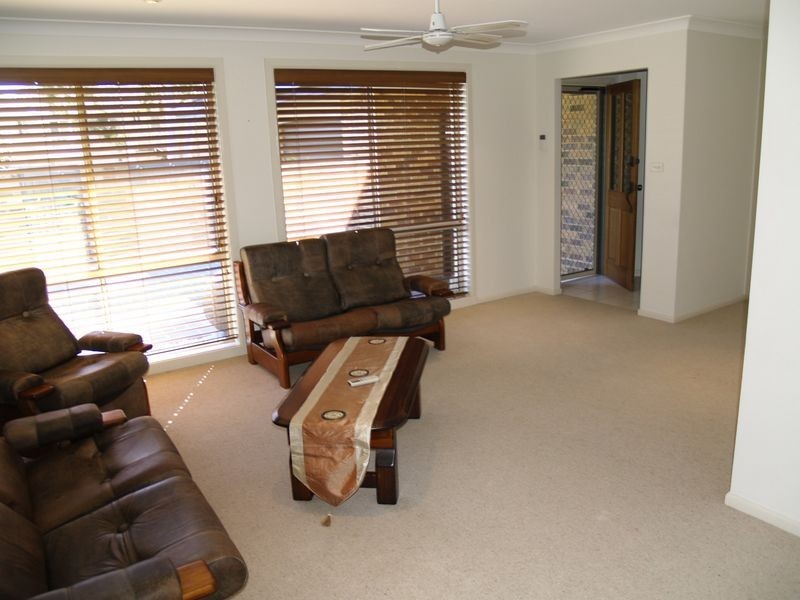 10 Westralia Close, Salamander Bay NSW 2317