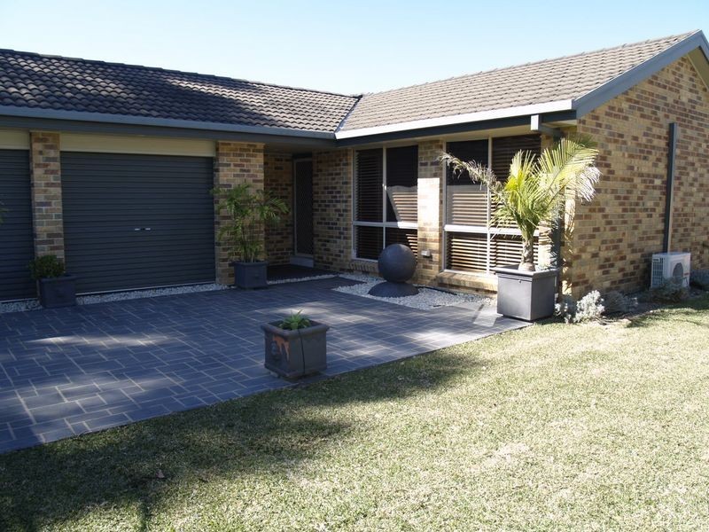 10 Westralia Close, Salamander Bay NSW 2317