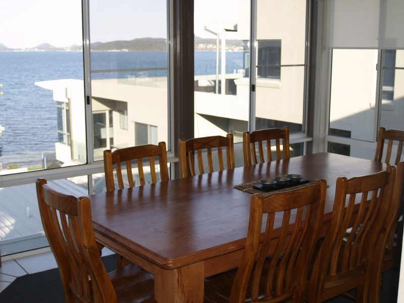 2/133 Soldiers Point Road, Soldiers Point NSW 2317