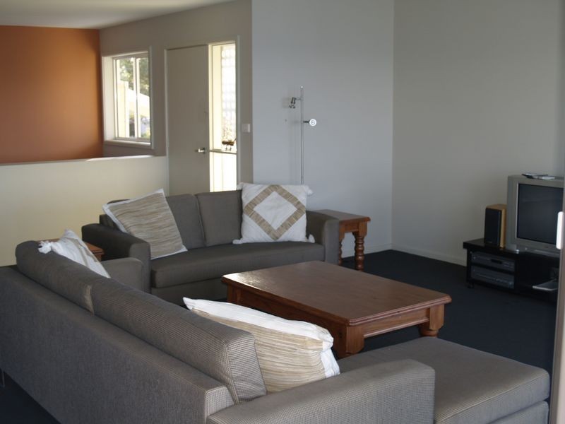 2/133 Soldiers Point Road, Soldiers Point NSW 2317