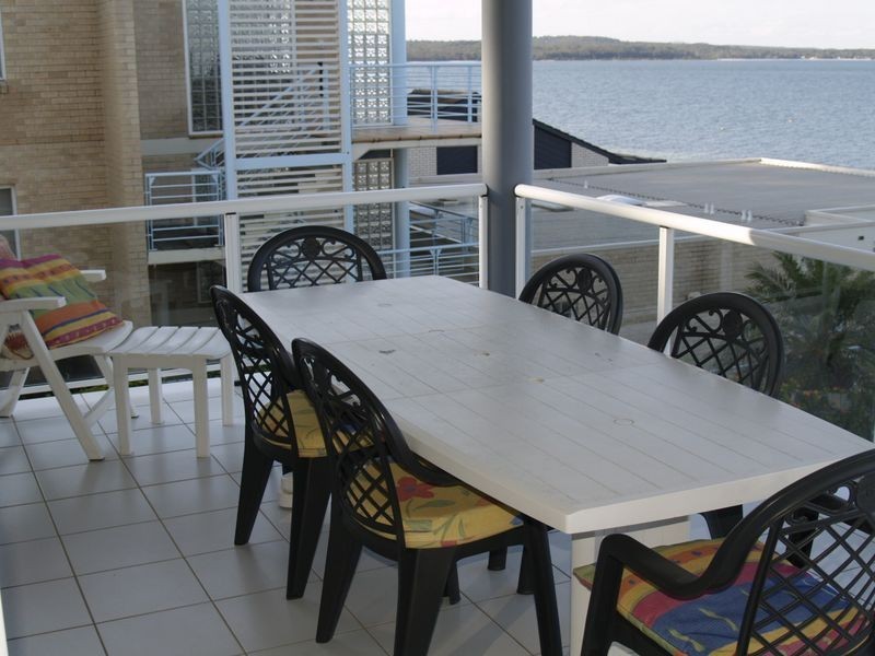 2/133 Soldiers Point Road, Soldiers Point NSW 2317