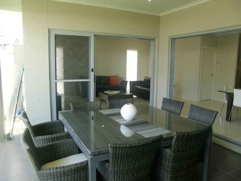 18 Shimmer Street, Nelson Bay NSW 2315