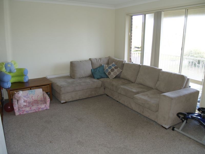 8 Dunmore Avenue, Anna Bay NSW 2316