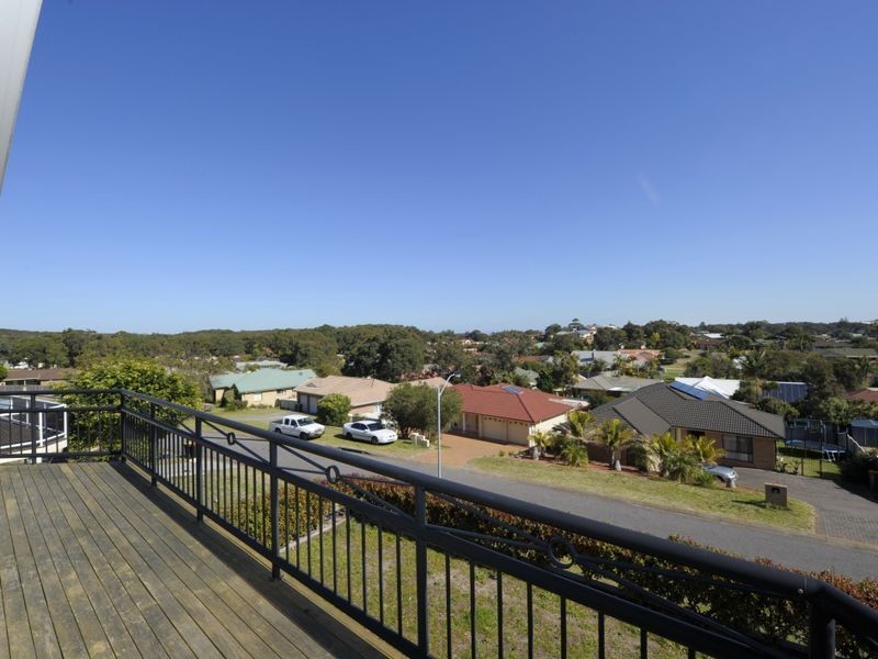 16A Bellmount Close, Anna Bay NSW 2316