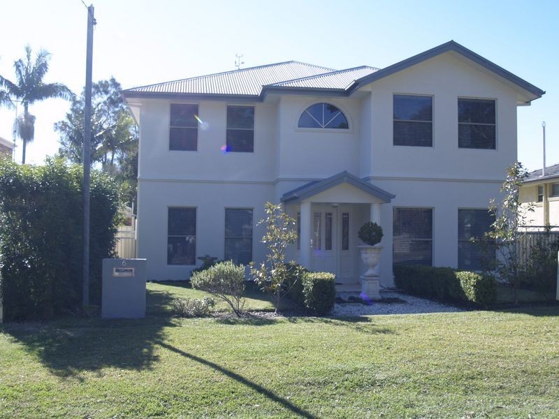 6 Kent Gardens, Soldiers Point NSW 2317