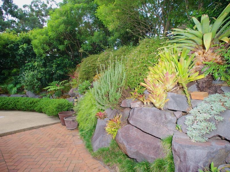11 Tingara Road, Nelson Bay NSW 2315