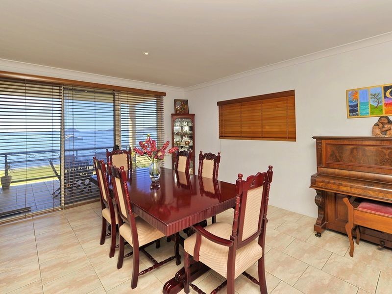 2 Seaview Crescent, Salamander Bay NSW 2317
