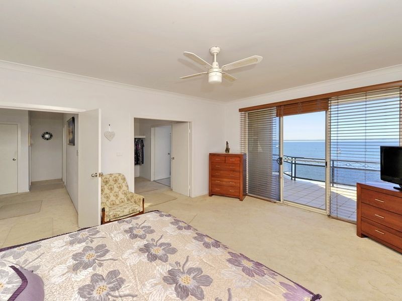 2 Seaview Crescent, Salamander Bay NSW 2317