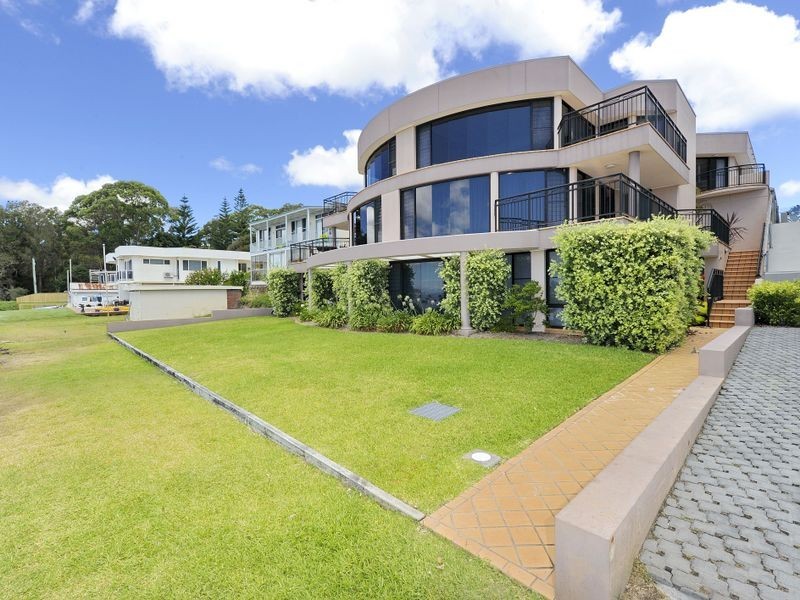 1/137 Soldiers Point Road, Soldiers Point NSW 2317