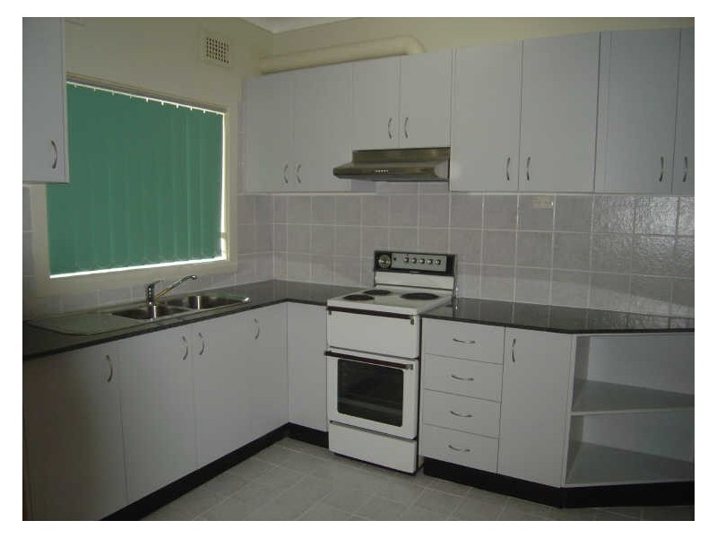 2/11 Government Road, Shoal Bay NSW 2315