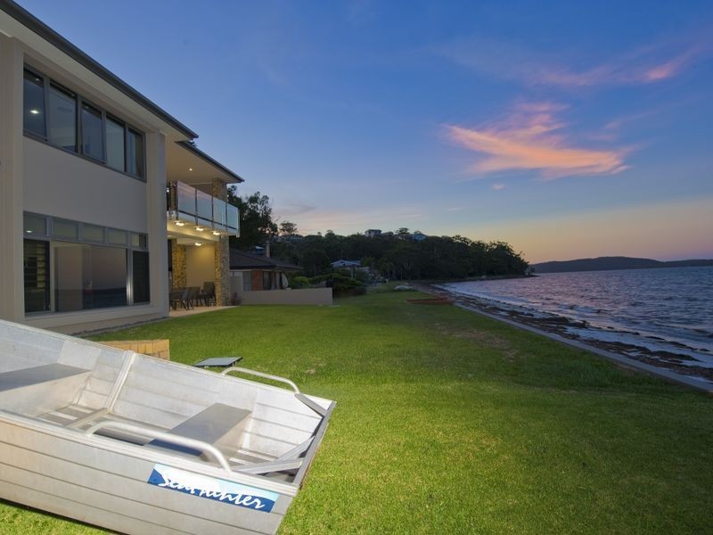 37 Foreshore Drive, Salamander Bay NSW 2317