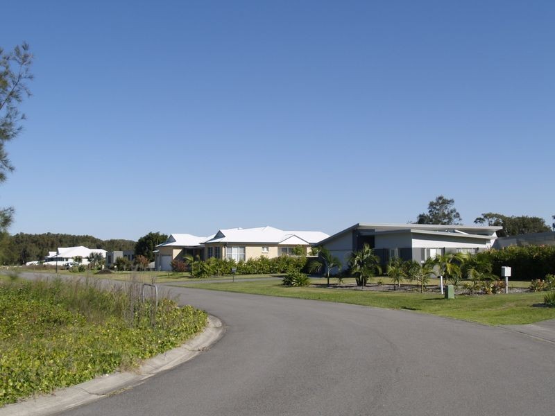 34 Reflections Drive, One Mile NSW 2316