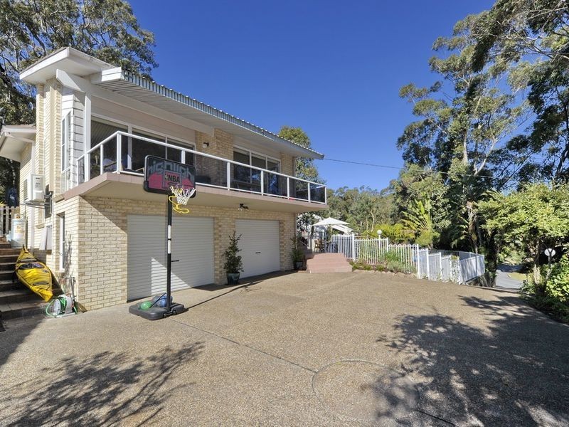 51 Wallawa Road, Nelson Bay NSW 2315