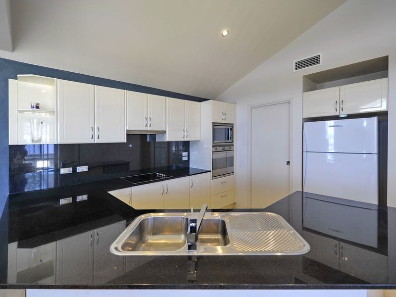 2/9 Ocean Avenue, Anna Bay NSW 2316