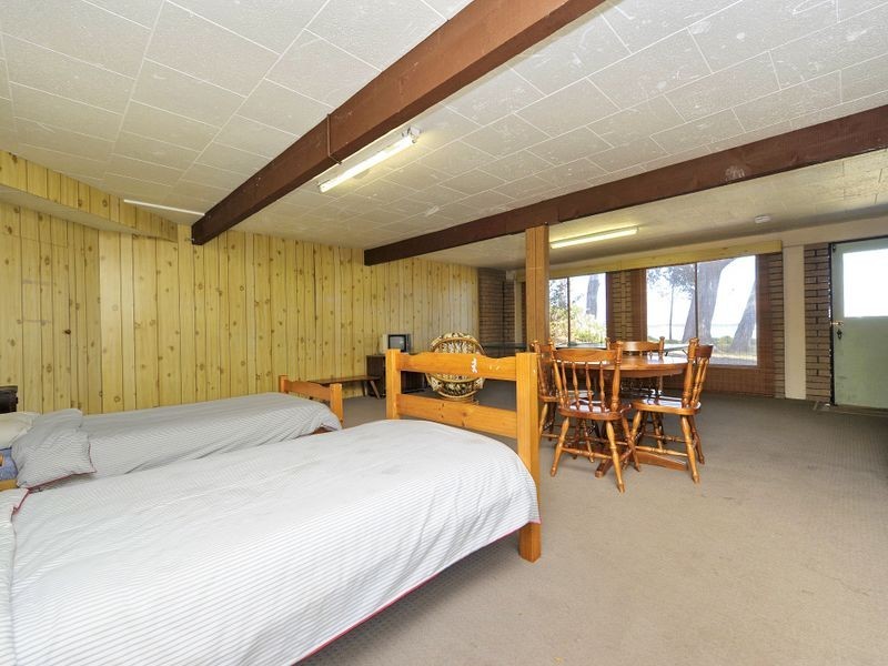 50 Albert Street, Taylors Beach NSW 2316