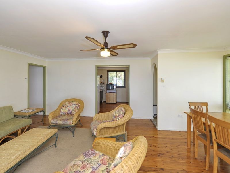 50 Albert Street, Taylors Beach NSW 2316