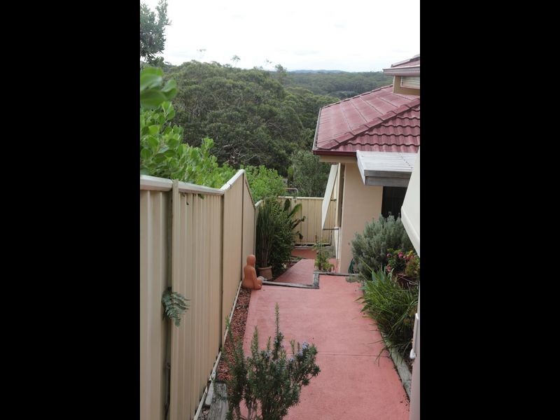 12 One Mile Close, Boat Harbour NSW 2316