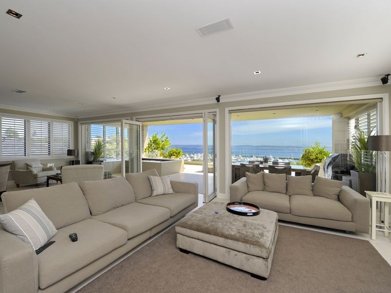 2/82 Magnus Street, Nelson Bay NSW 2315