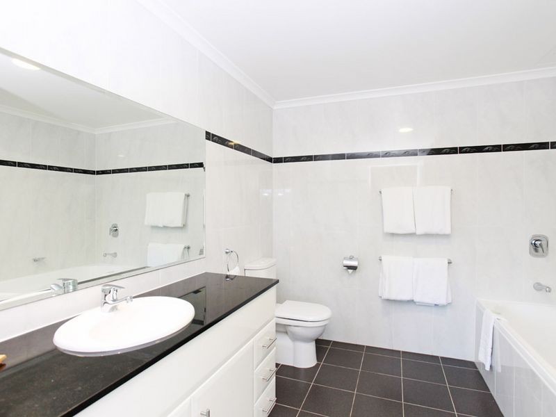 601 / 2 Messines Street, Shoal Bay NSW 2315