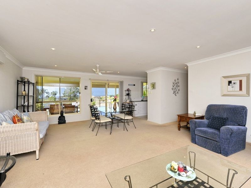3 Raymond Ave, Salamander Bay NSW 2317